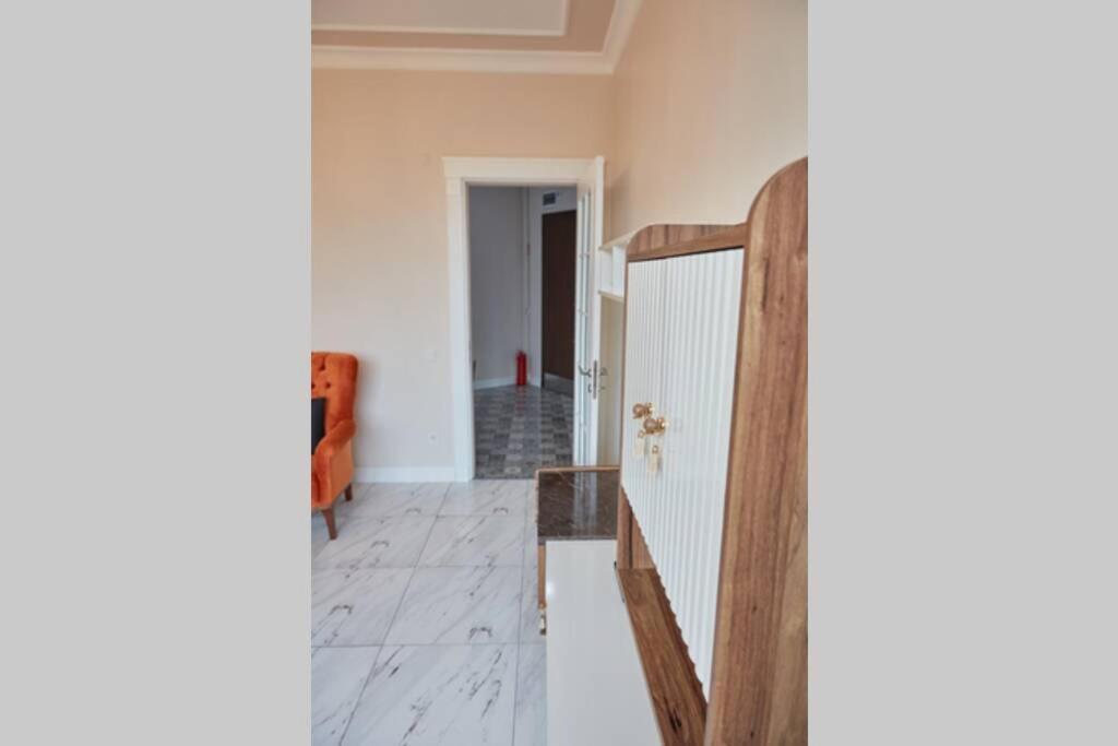 Taksim Square Apartment, Great View, Luxury Istanbul Bagian luar foto