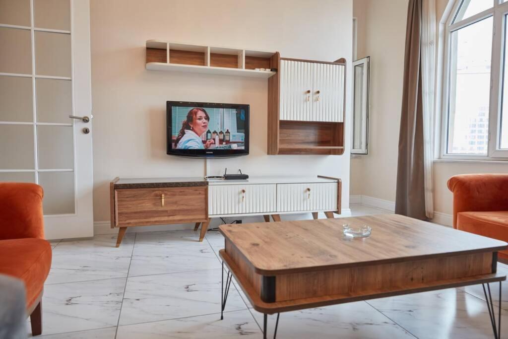 Taksim Square Apartment, Great View, Luxury Istanbul Bagian luar foto