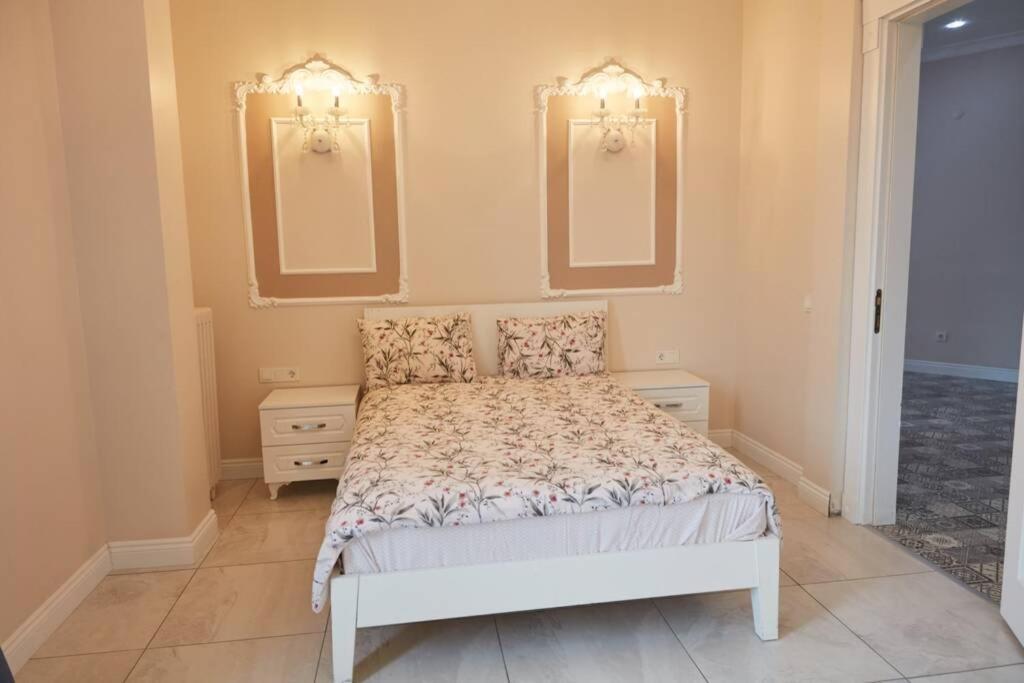 Taksim Square Apartment, Great View, Luxury Istanbul Bagian luar foto